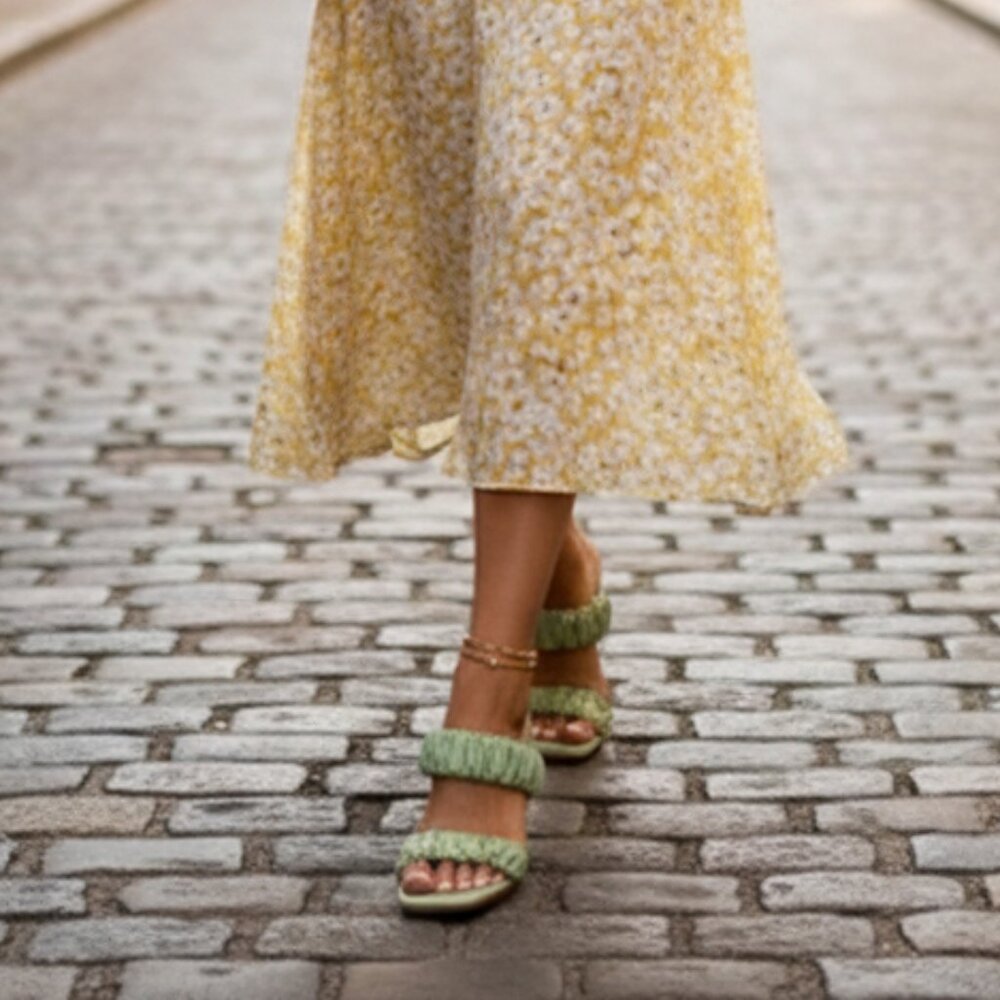 NWOT kaanas Mint Green Handmade leather wedges